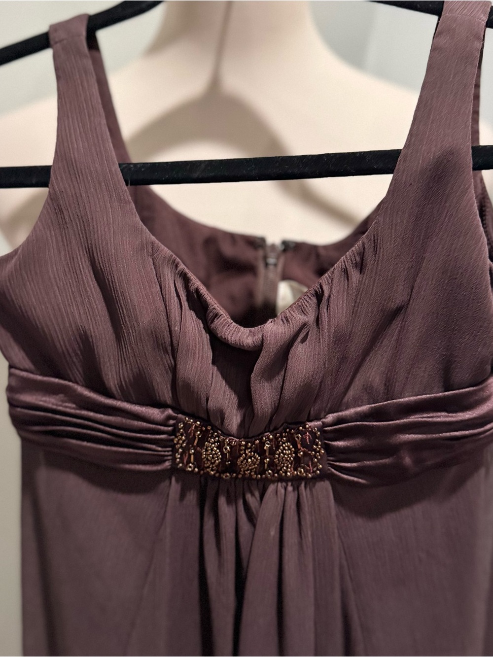 David’s Bridal Girls Truffle Brown Beaded Empire Waist Formal Gown |  Size 8‎ - Picture 3 of 8